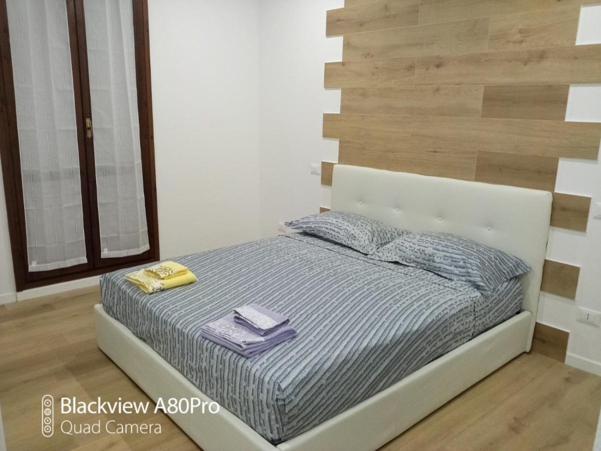 Bed and Breakfast Rosa House Bolonia Exterior foto