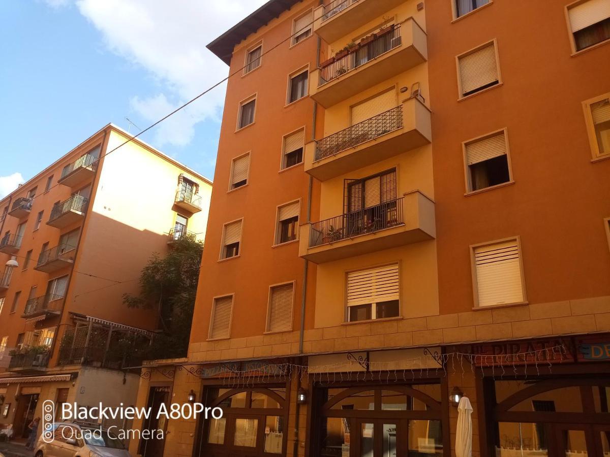 Bed and Breakfast Rosa House Bolonia Exterior foto
